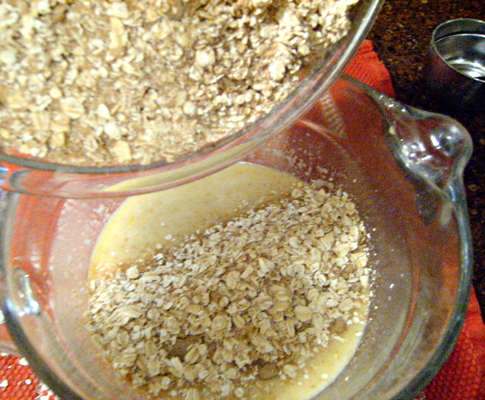 baked oatmeal recipe - combine wet ingredients and dry ingredients