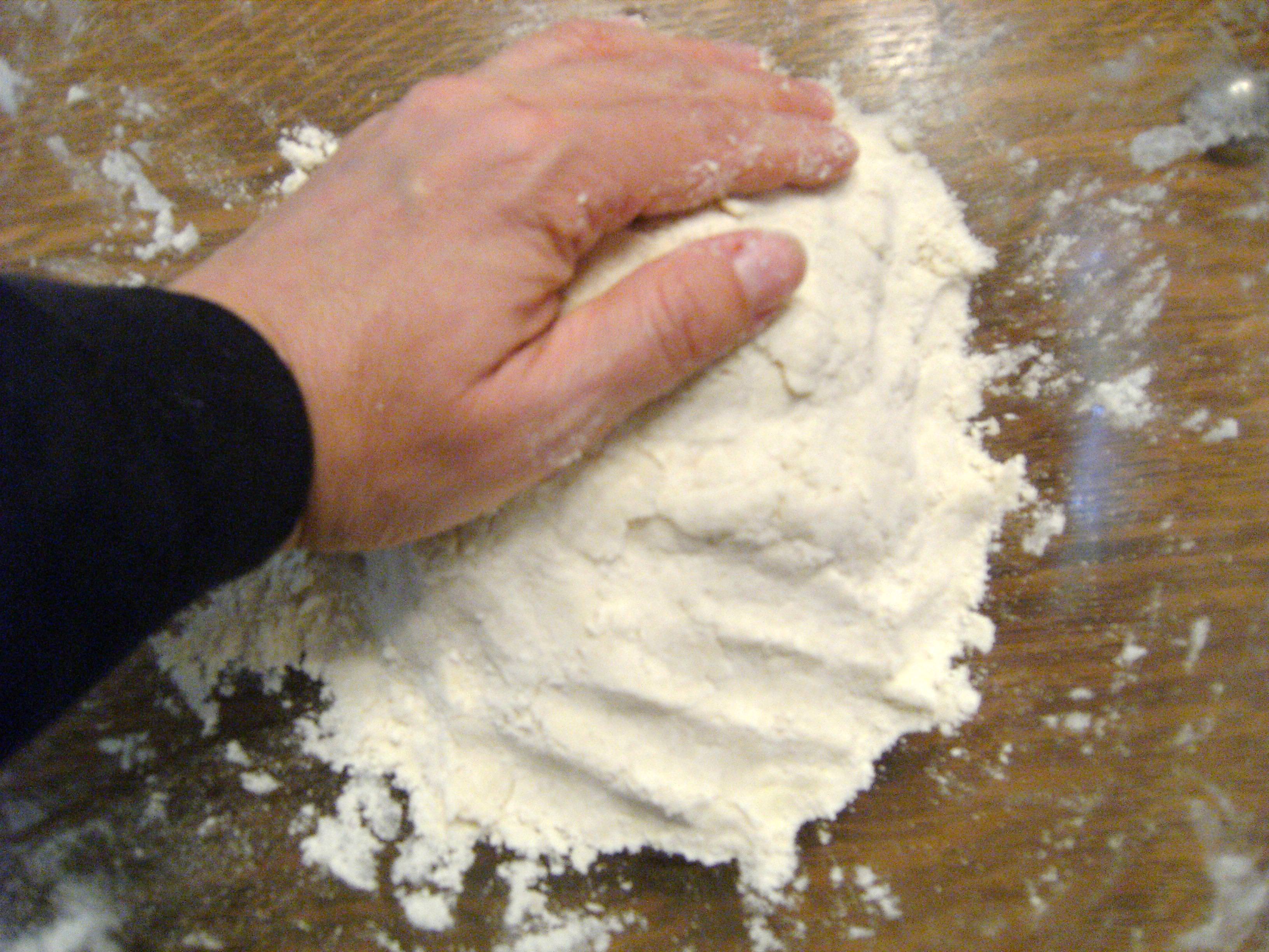 how to make homemade pie crust - step 12