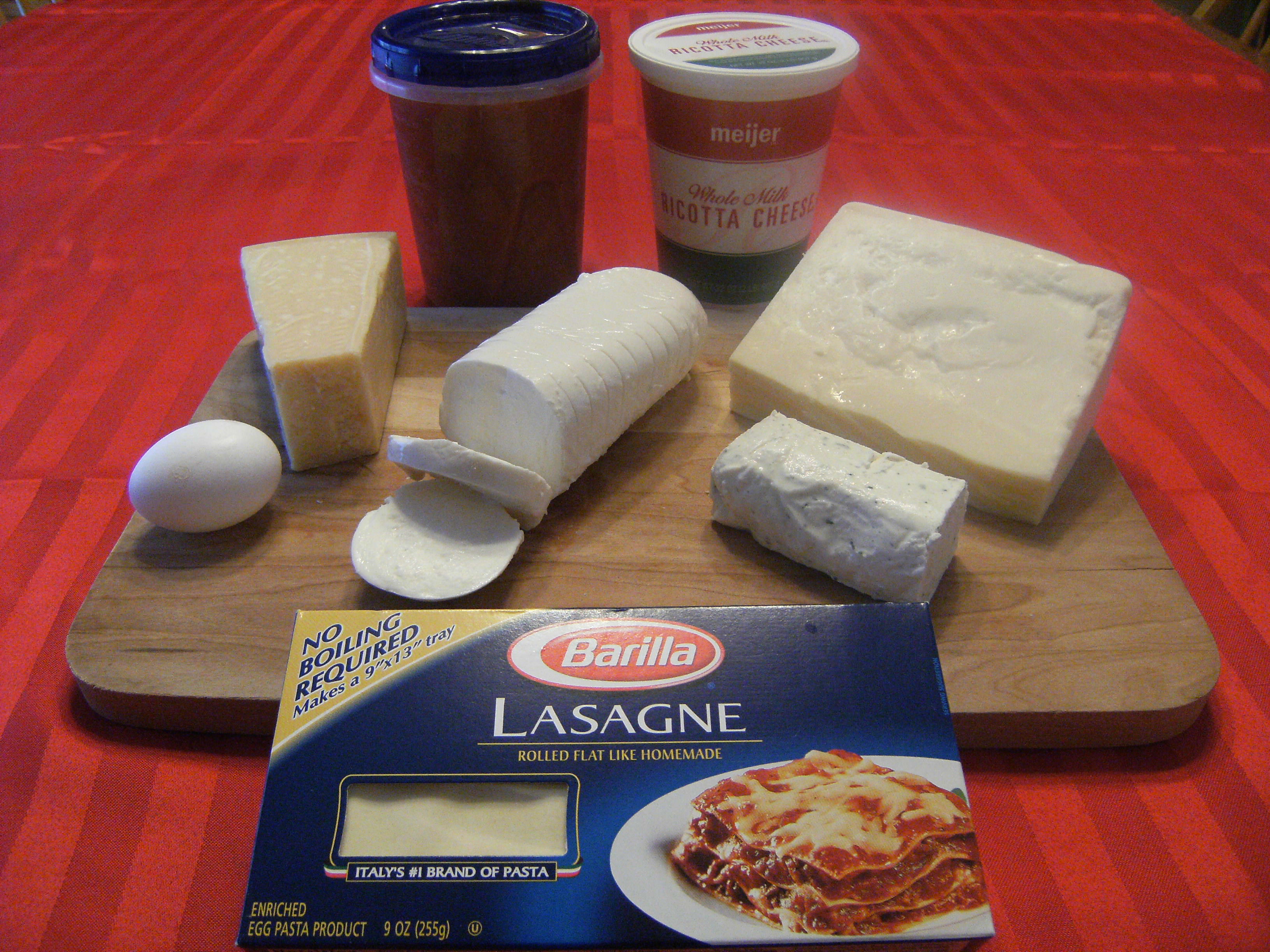 ingredients for making classic meat lasagna