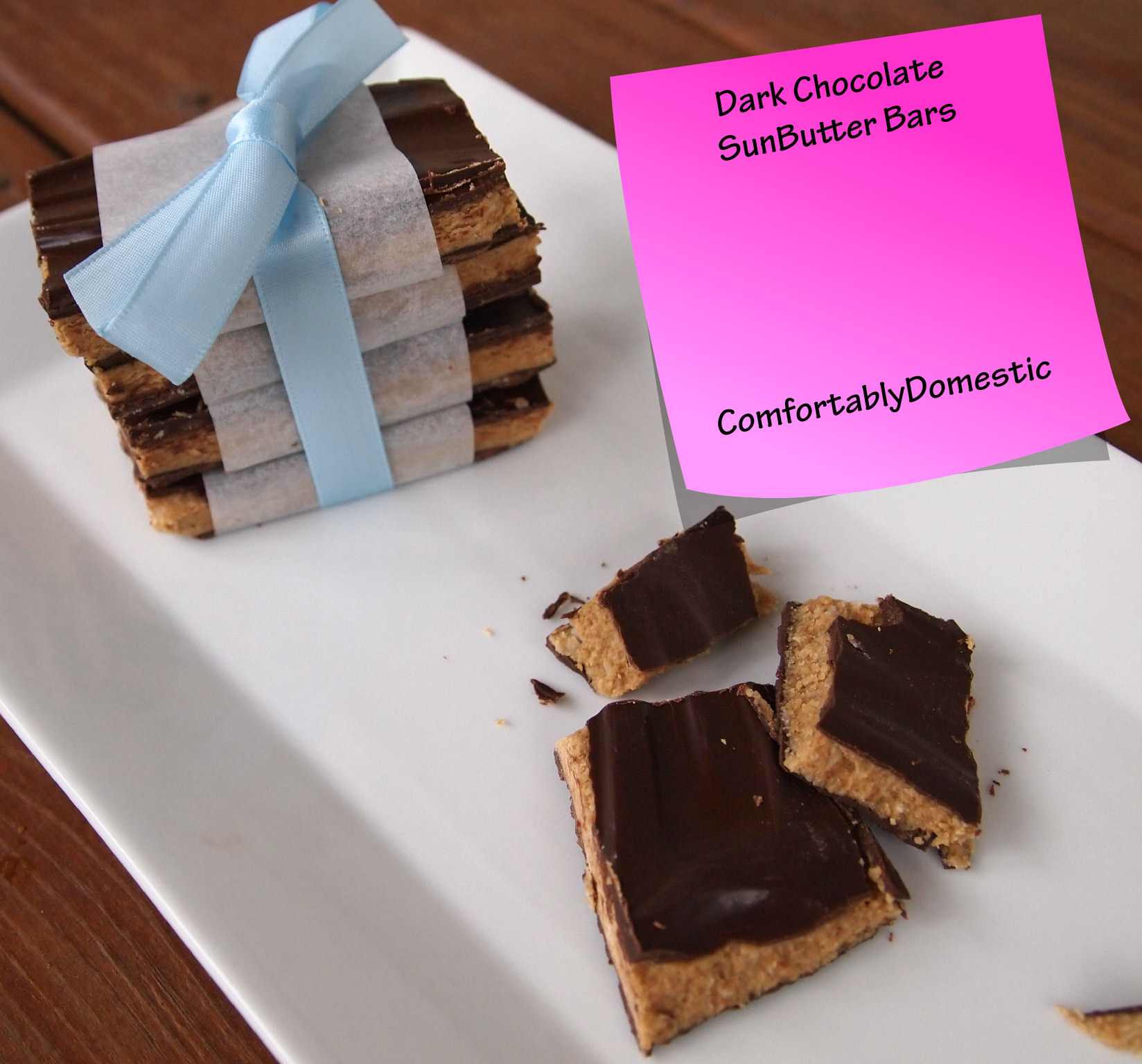 Dark Chocolate SunButter Candy Bars | ComfortablyDomestic.com are a delicious, allergy friendly copy cat of a Reese's peanut butter cup because it's nut free!