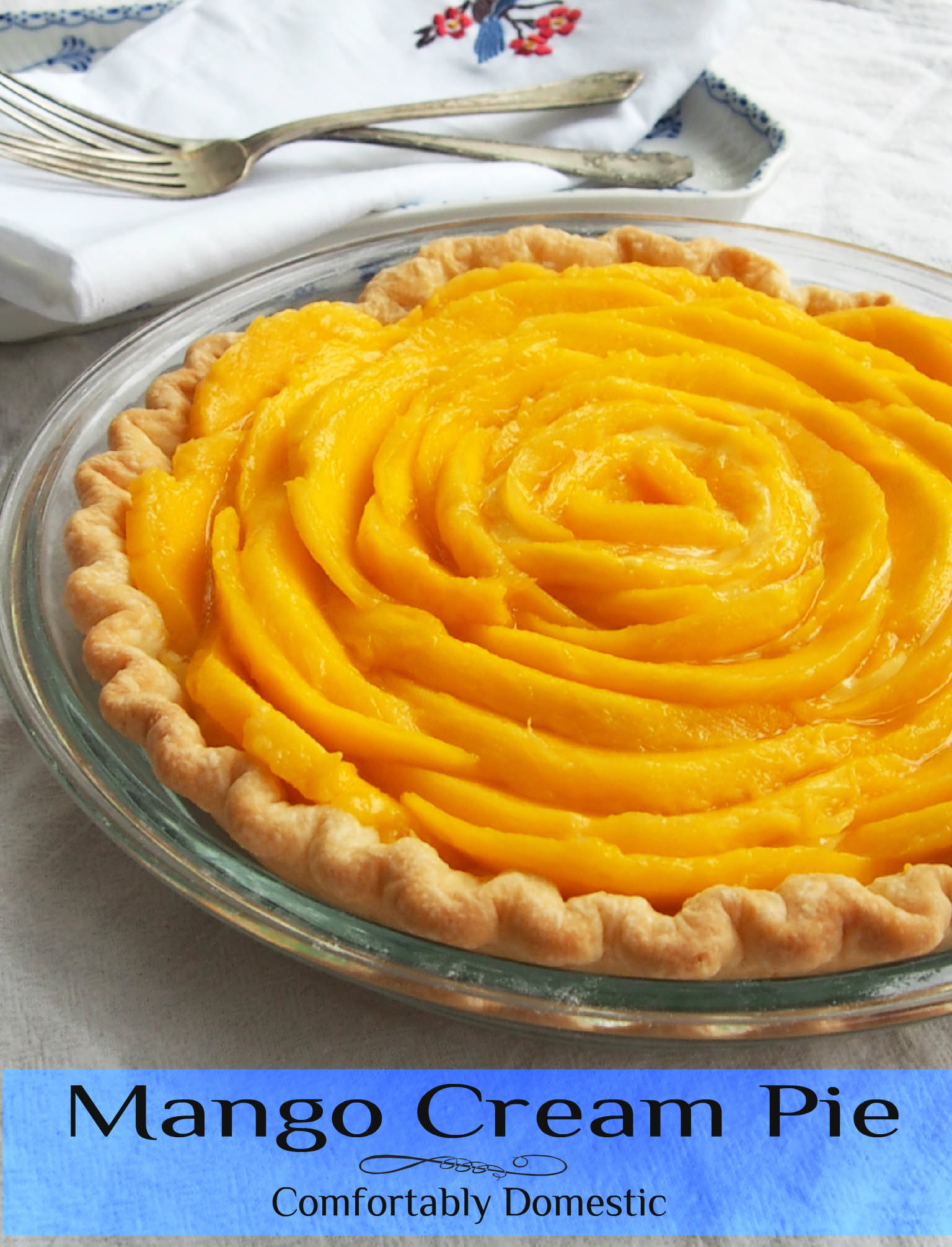Mango Cream Pie | ComfortablyDomestic.com