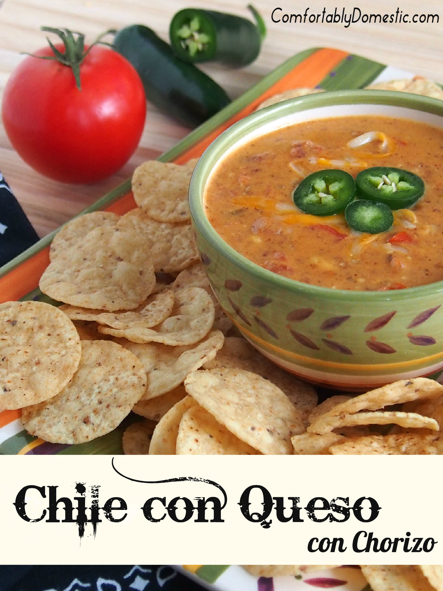 Chile con queso con chorizo is a deliciously creamy, chile-infused, Tex-Mex style cheese dip, made extra special with the addition of chorizo sausage. | ComfortablyDomestic.com
