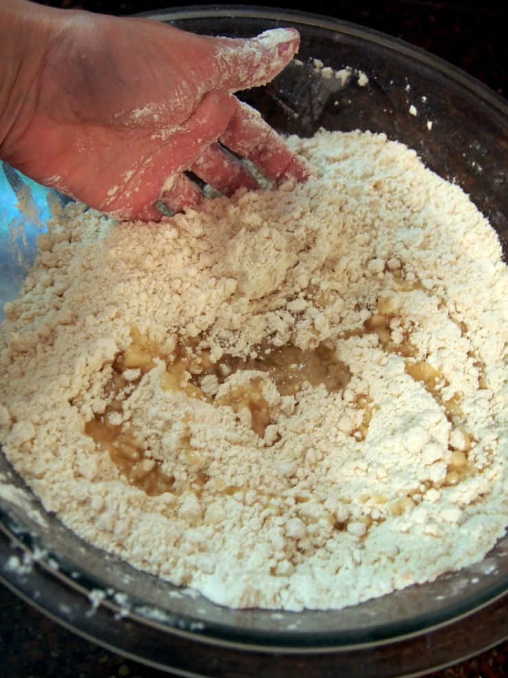 Homemade-flour-tortillas-step-by-step-add-oil