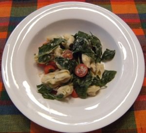 Tortellini Florentine - Recipe from ComfortablyDomestic.com