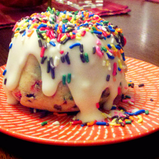 Funfetti bundt cakes are mini-sized bundts, full of funfetti goodness! They're as delicious as they are adorable!